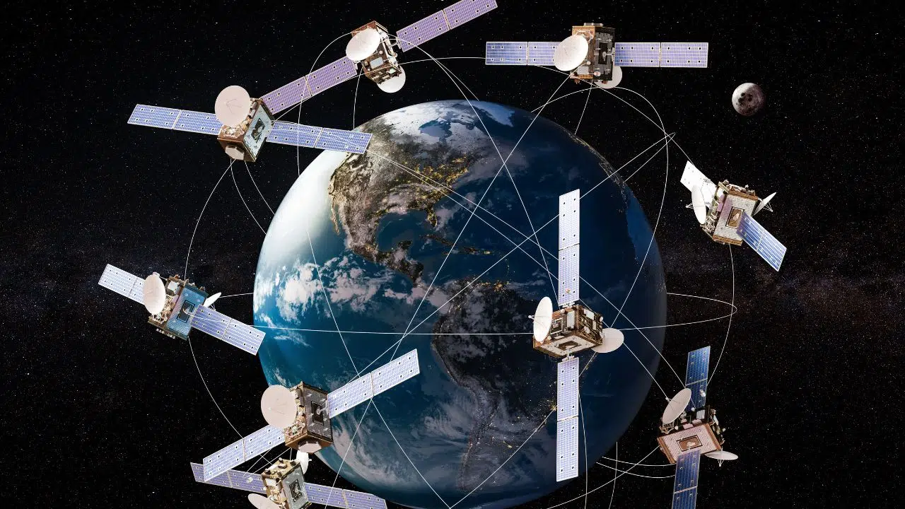 Les satellites OneWeb d'Eutelsat hors service durant 48H, le bug de l'année bissextile serait en cause Les satellites OneWeb d'Eutelsat hors service durant 48H, le bug de l'année bissextile serait en cause