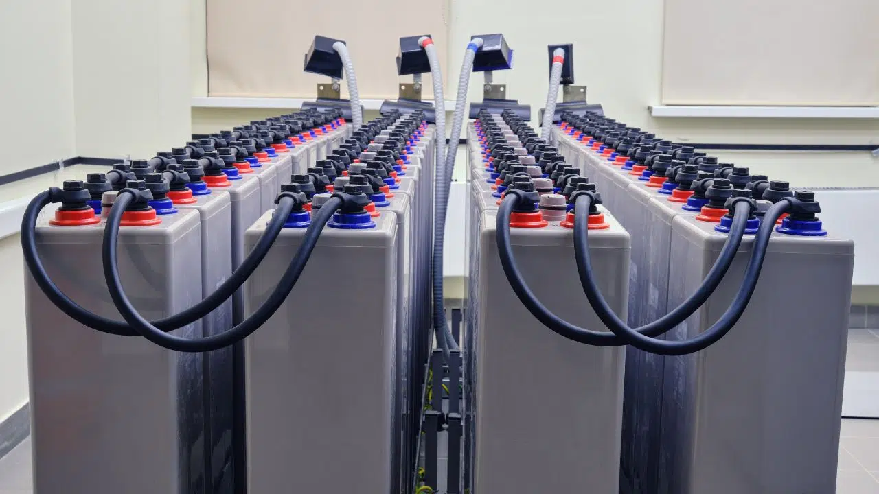 Une batterie au sang humain pour remplacer le lithium, comment fonctionne cette innovation Une batterie au sang humain pour remplacer le lithium, comment fonctionne cette innovation