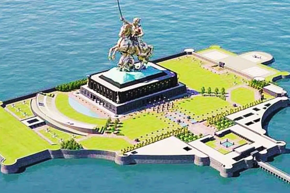 Ce pays d'Asie veut battre le record de la plus grande statue du monde, haute comme les 2/3 de la Tour Eiffel avec 212 mètres Ce pays d'Asie veut battre le record de la plus grande statue du monde, haute comme les 2/3 de la Tour Eiffel avec 212 mètres