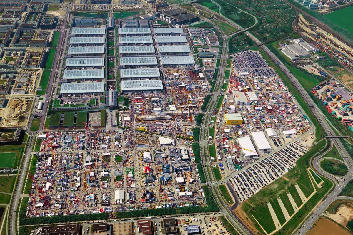La ville la plus riche d’Allemagne va accueillir 5x la population de Nancy en 6 jours pour le plus grand salon mondial dédié au BTP : le Bauma 2025 La ville la plus riche d’Allemagne va accueillir 5x la population de Nancy en 6 jours pour le plus grand salon mondial dédié au BTP : le Bauma 2025