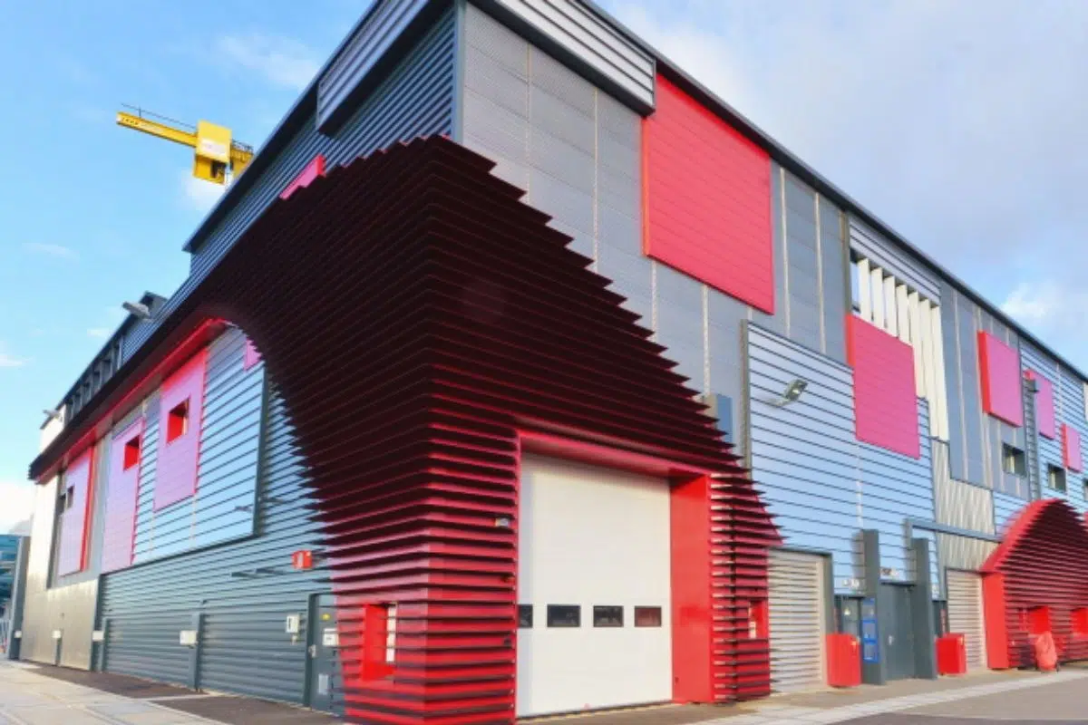 La France va fournir de quoi alimenter 120 millions de foyers européens en énergie avec ce projet à 1,7 milliards d'euros pour un site d’enrichissement d’uranium La France va fournir de quoi alimenter 120 millions de foyers européens en énergie avec ce projet à 1,7 milliards d'euros pour un site d’enrichissement d’uranium