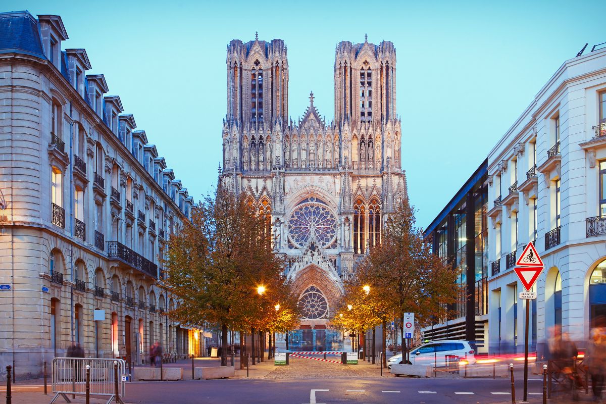 La mythique cathédrale de Reims qui a vu passer tant de rois de France.