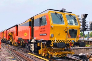 Le Royaume-Uni continue de puiser dans l'expertise française du rail avec ce contrat de 380 millions d'euros pour l'entretien de ces machines spécialisées