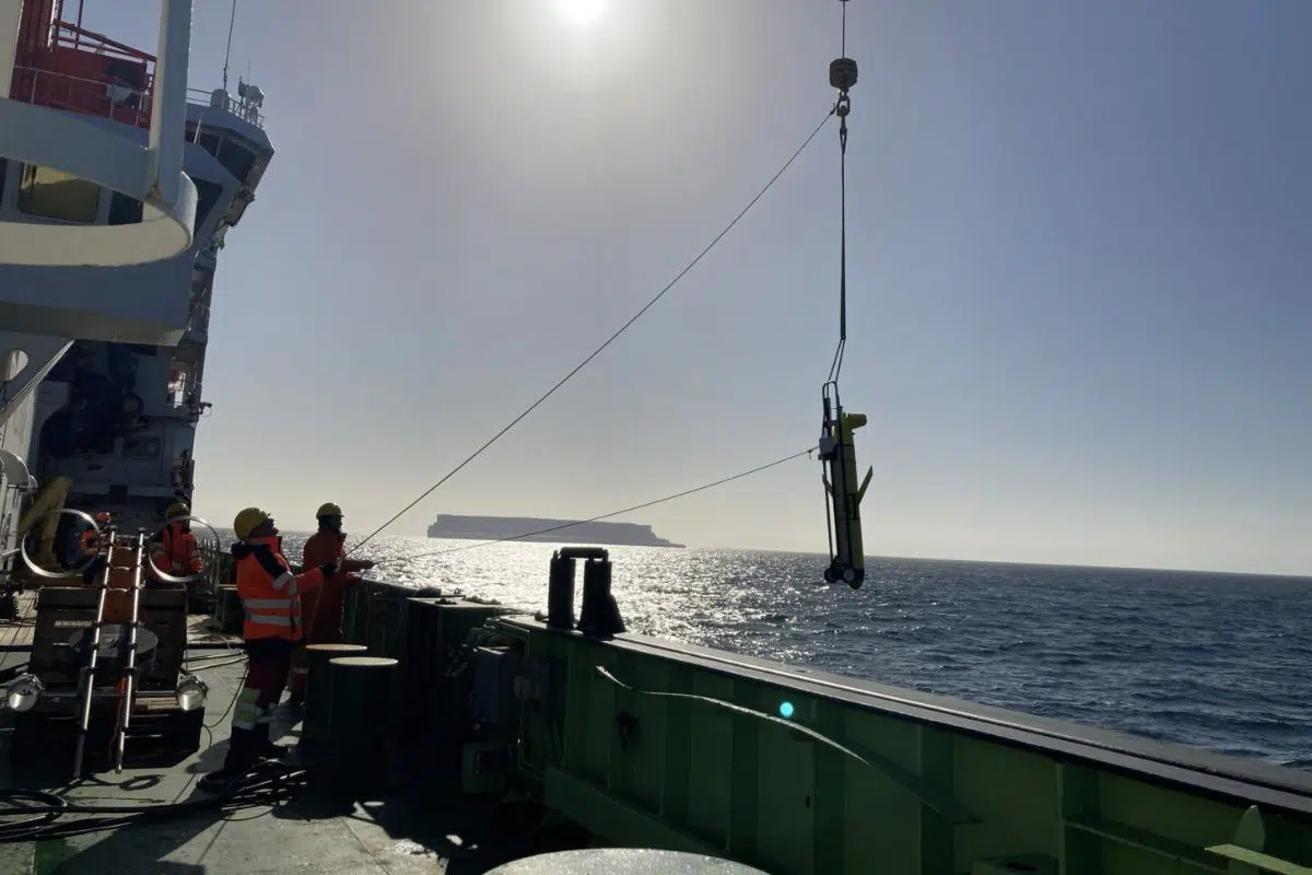 Disparu 17 jours sous un des plus grands icebergs du monde, ce robot a fait une découverte qui va permettre aux scientifiques de mieux comprendre leur fonte