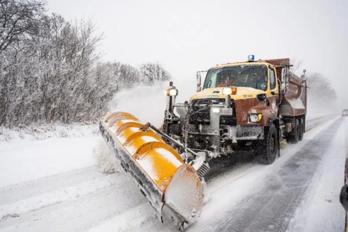 Ce groupe français qui pèse 15,9 milliards d'euros décroche un constat prestigieux dans la région la plus peuplée du Canada pour l'entretien routier Ce groupe français qui pèse 15,9 milliards d'euros décroche un constat prestigieux dans la région la plus peuplée du Canada pour l'entretien routier