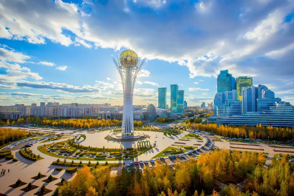 Début d’un combat de titans entre la France et les 3 autres nations de l'atome pour réaliser la première centrale nucléaire du Kazakhstan Début d’un combat de titans entre la France et les 3 autres nations de l'atome pour réaliser la première centrale nucléaire du Kazakhstan