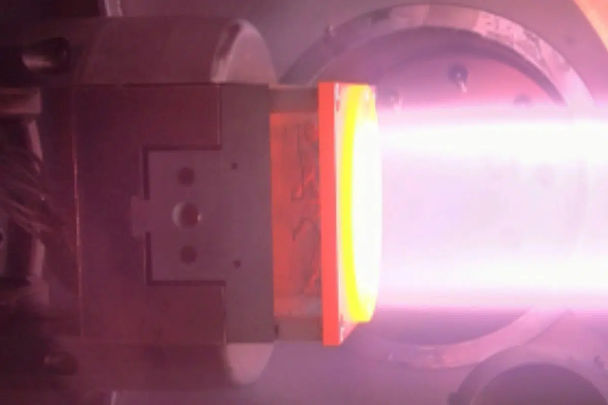 L'Allemagne réalise une grande première dans le plus grand réacteur à fusion nucléaire stellerator du monde avec la libération d'hélium-3 L'Allemagne réalise une grande première dans le plus grand réacteur à fusion nucléaire stellerator du monde avec la libération d'hélium-3