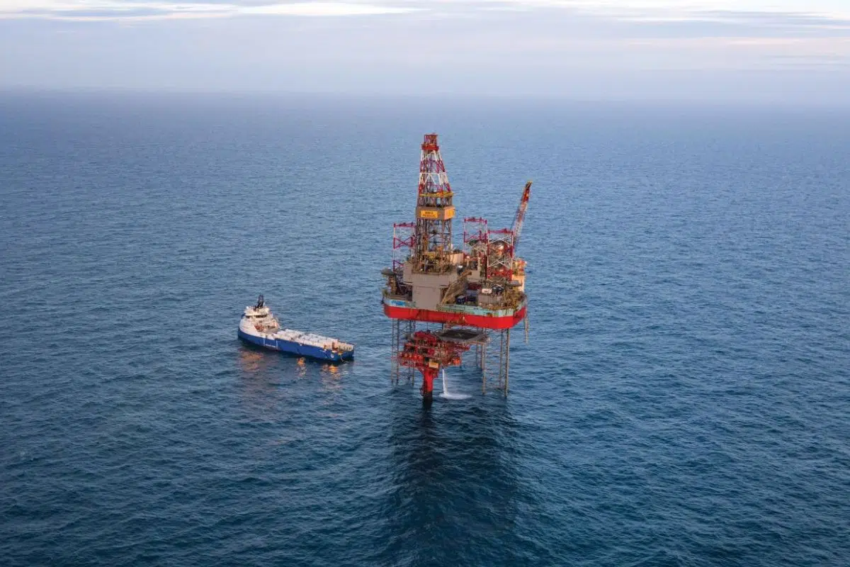 Et si l'Europe détenait LA solution à tous nos problèmes d'émission de CO2 ? Ce géant des mers permettra d'enterrer 400 000 m3 de gaz tous les ans Et si l'Europe détenait LA solution à tous nos problèmes d'émission de CO2 ? Ce géant des mers permettra d'enterrer 400 000 m3 de gaz tous les ans