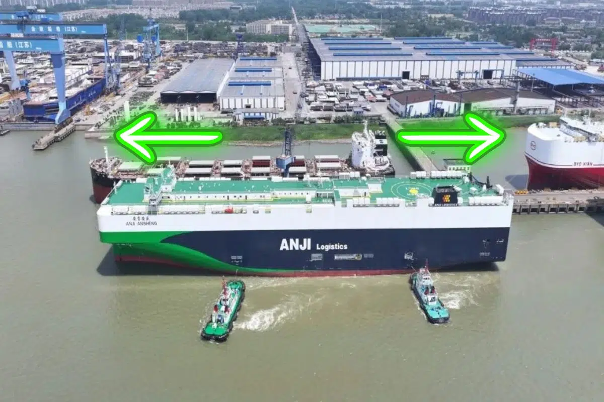 La Chine bat son propre record mondial établi il y a mois seulement avec ce colosse de 21 000 tonnes capable de transporter 9 500 voitures en un seul voyage La Chine bat son propre record mondial établi il y a mois seulement avec ce colosse de 21 000 tonnes capable de transporter 9 500 voitures en un seul voyage