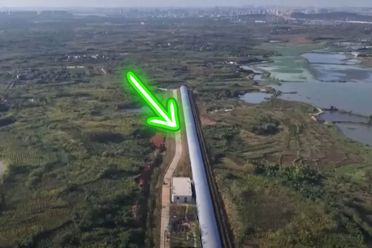 la Chine pulvérise un record du monde avec son train à lévitation magnétique qui part plus vite qu'une fusée la Chine pulvérise un record du monde avec son train à lévitation magnétique qui part plus vite qu'une fusée