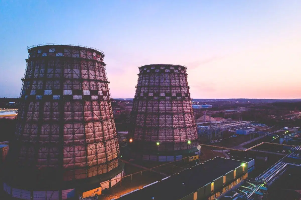 La France s'allie au Canada pour renforcer ses positions sur un marché à 4 000 milliards d'euros d'ici 2050 : les réacteurs nucléaires La France s'allie au Canada pour renforcer ses positions sur un marché à 4 000 milliards d'euros d'ici 2050 : les réacteurs nucléaires