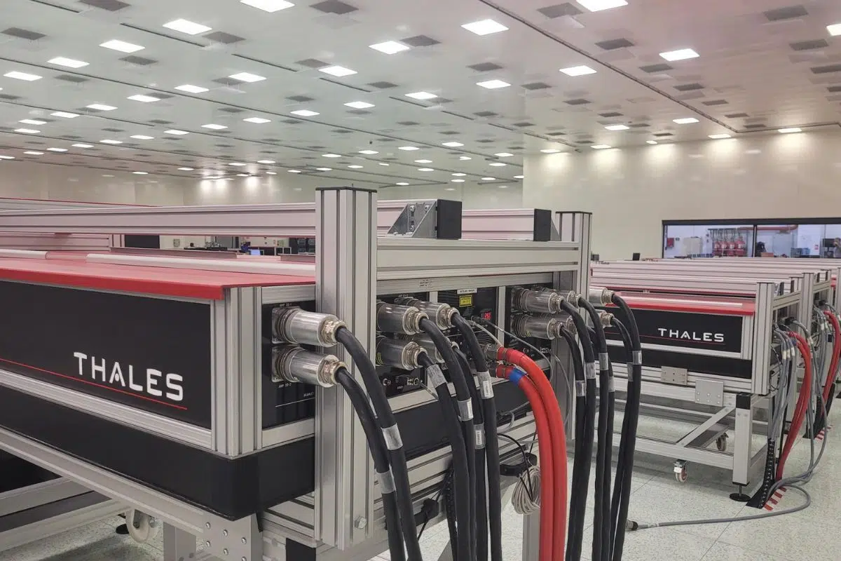 Une alliance franco-américaine pour proposer des lasers high-tech au plus grand nombre Une alliance franco-américaine pour proposer des lasers high-tech au plus grand nombre