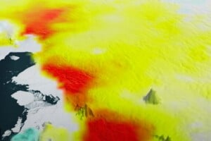 Un satellite européen trouve une surprise de 7 milliards de tonnes sous la glace de l'Antarctique dans ces lacs souterrains qui se vident de leur eau douce sans prévenir
