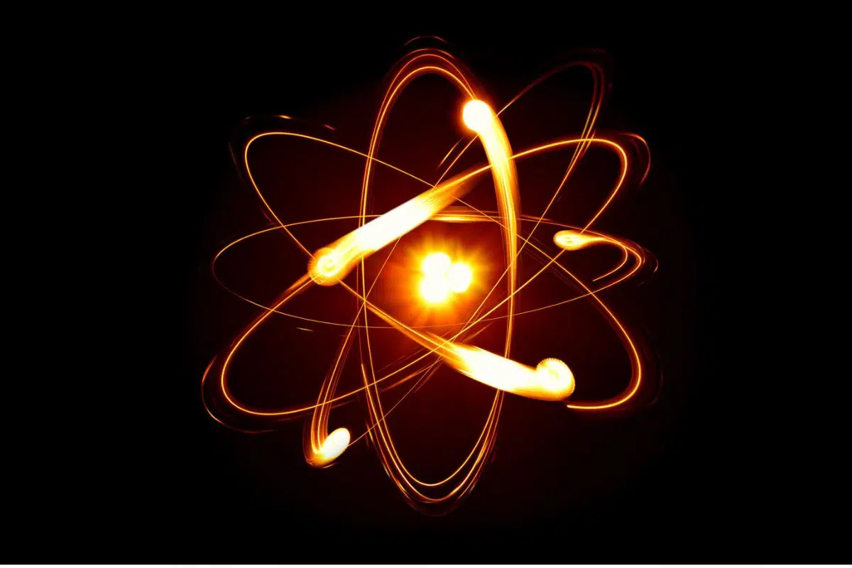 Première mondiale et véritable exploit pour la recherche chinoise avec la preuve d'existence d'un atome kamikaze qui se suicide en trois temps Première mondiale et véritable exploit pour la recherche chinoise avec la preuve d'existence d'un atome kamikaze qui se suicide en trois temps