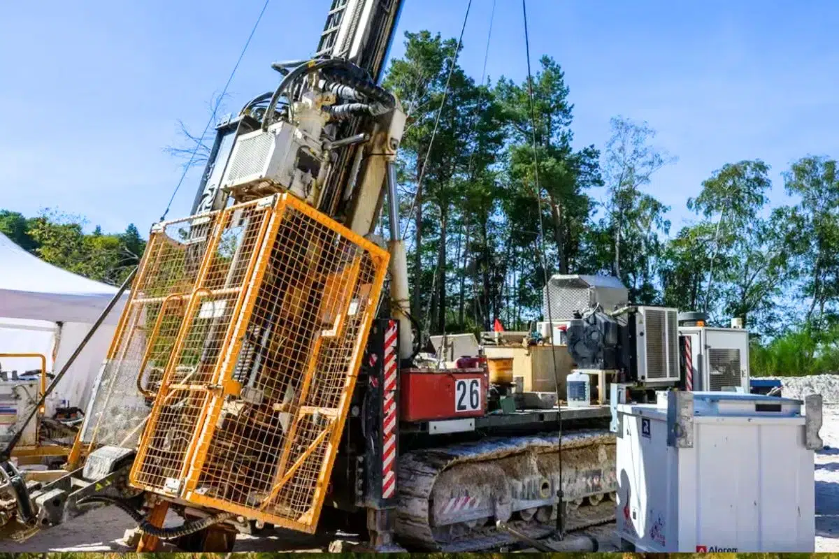 Une véritable fontaine à lithium se cacherait au cœur de la France après la découverte d'un gisement trois fois plus important que prévu