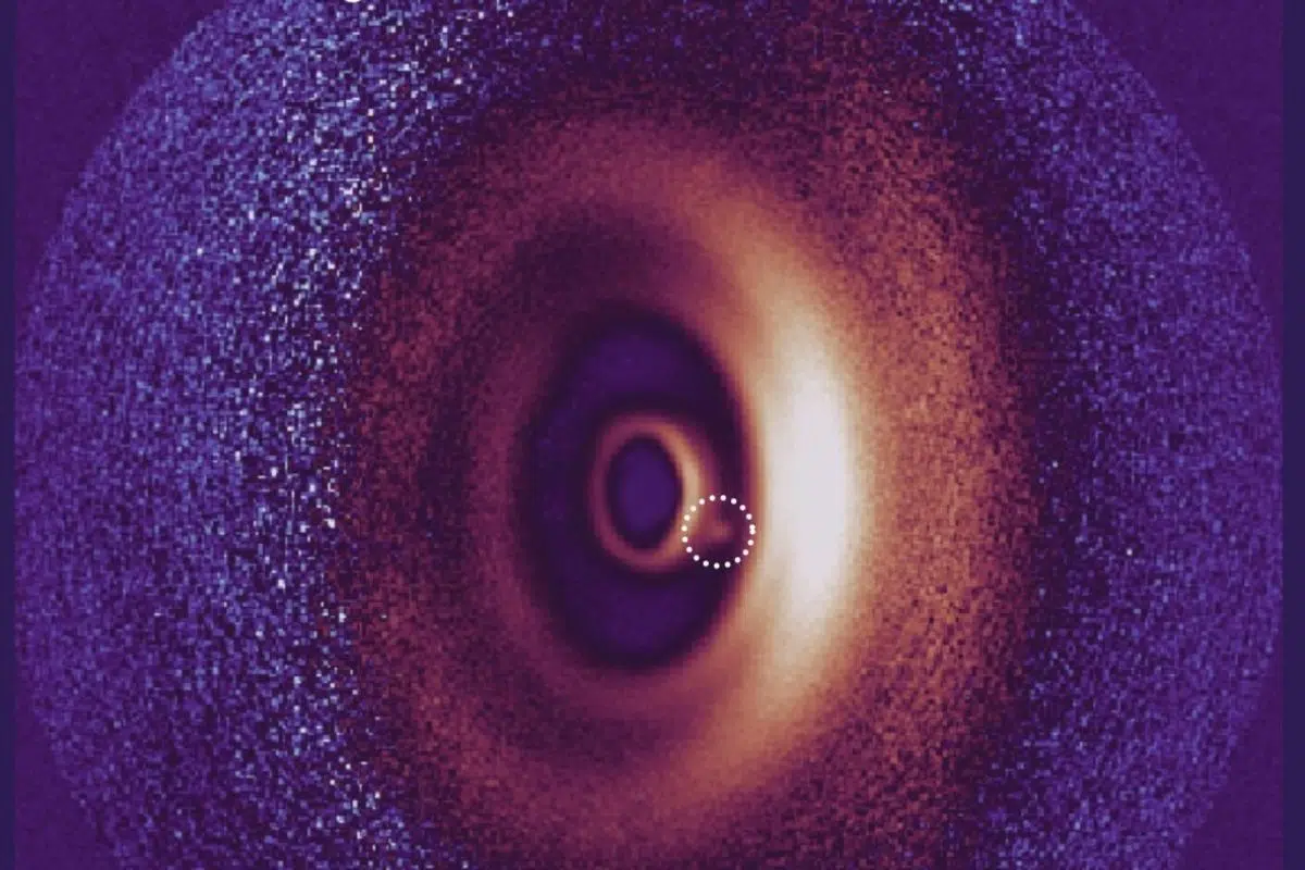 Pour la première fois dans l'Histoire, les scientifiques capturent un phénomène rarissime dans l'espace : la naissance d'une planète avec une netteté sans égale