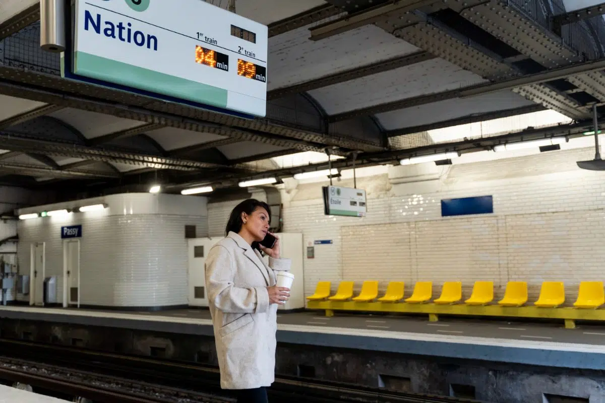 Le plus grand projet mondial de métro est français et va coûter 58 fois plus cher que la ligne 1 de Paris inaugurée en 1900 pour 600 millions d‘euros Le plus grand projet mondial de métro est français et va coûter 58 fois plus cher que la ligne 1 de Paris inaugurée en 1900 pour 600 millions d‘euros