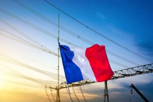 La France précurseur mondial dans un secteur industriel en plein boom à 43,6 milliards d'euros en Europe : les câbles électriques à haute tension et leur recyclage