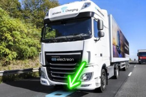 La France à la veille d'une révolution sans précédent des transports grâce à cette première mondiale : une autoroute à recharge dynamique par induction