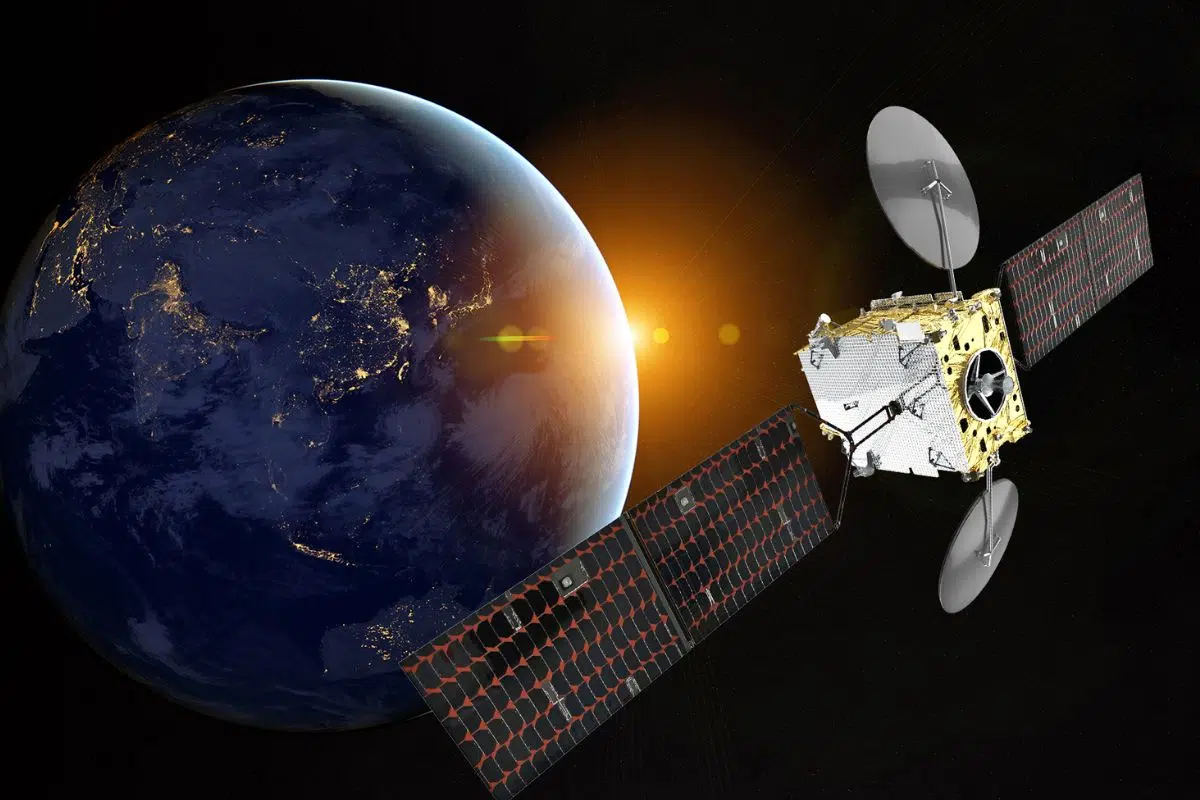 La Ville éternelle va bientôt reprendre une place centrale dans l’économie européenne avec une usine qui permettra de produire 100 satellites par an La Ville éternelle va bientôt reprendre une place centrale dans l’économie européenne avec une usine qui permettra de produire 100 satellites par an