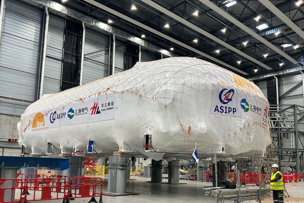 La Chine livre à la France un monstre de 330 tonnes destiné au réacteur ITER et profite de l'expérience acquise pour avancer en parallèle sur son propre projet