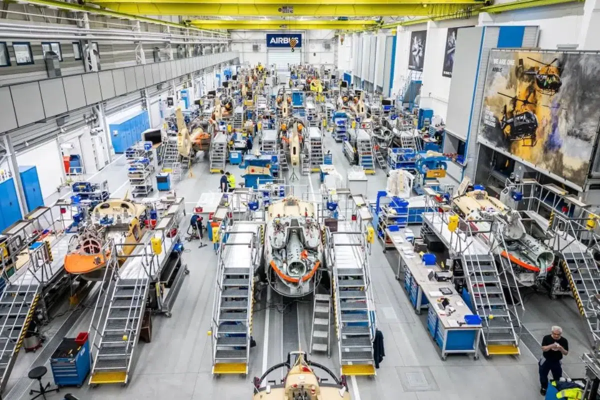 L'Airbus continue de dominer le marché de l'hélicoptère des pieds à la tête avec une nouvelle de vingt H145M supplémentaires pour l'Allemagne L'Airbus continue de dominer le marché de l'hélicoptère des pieds à la tête avec une nouvelle de vingt H145M supplémentaires pour l'Allemagne