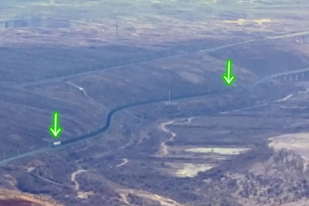 Le poids de 5 833 éléphants sur 7 trains de fret ! Chine inscrit son nom dans l’Histoire grâce à ce nouveau système high-tech de signaux sans fil Le poids de 5 833 éléphants sur 7 trains de fret ! Chine inscrit son nom dans l’Histoire grâce à ce nouveau système high-tech de signaux sans fil