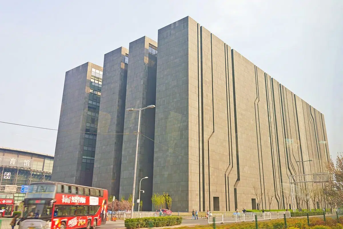 La Chine bat un record mondial dans l’informatique avec un véritable « cerveau monde » de 2000 km, plus vaste réseau informatique distribué de la planète