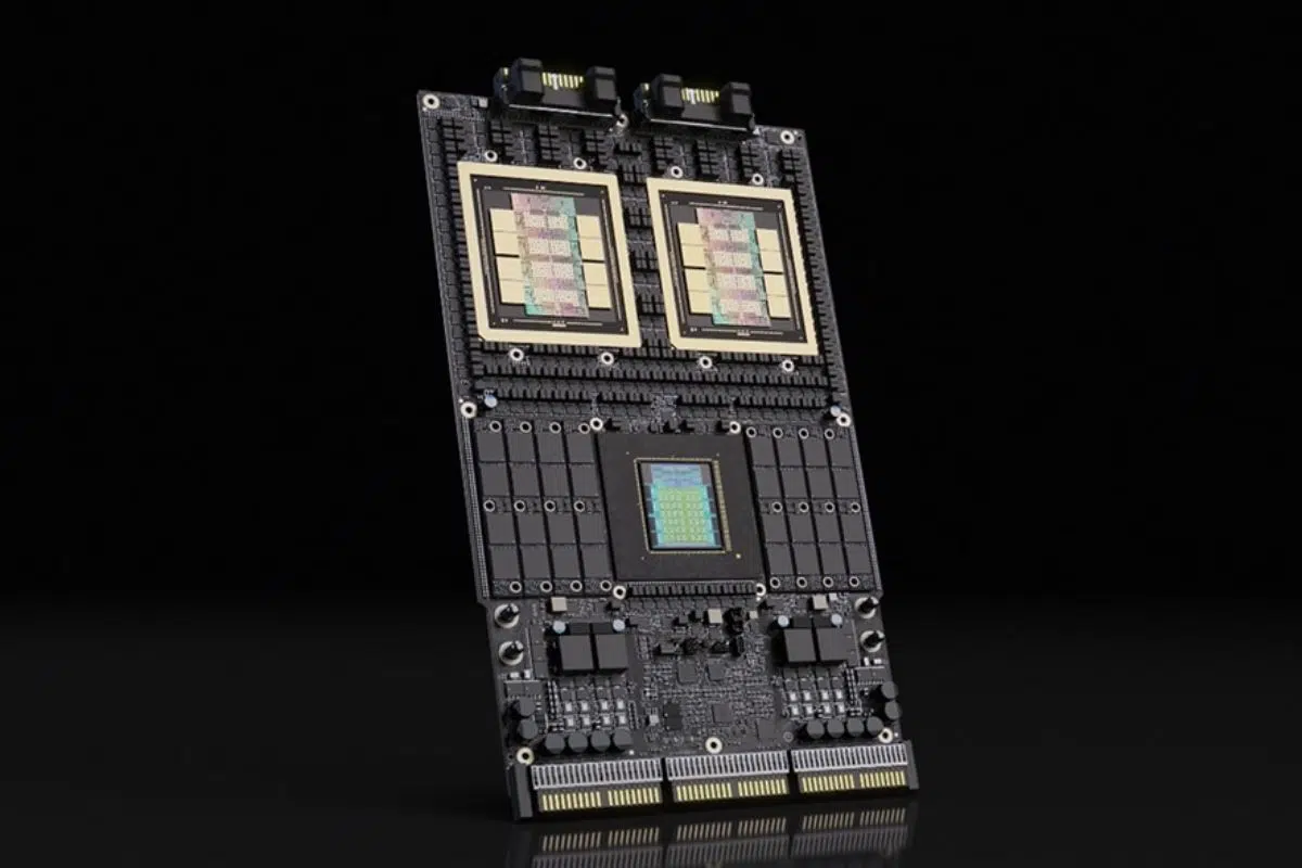La puce NVIDIA Rubin est conçue pour l’IA dite agentique : elle accélère le raisonnement en plusieurs étapes en supprimant les goulets d’étranglement de communication et de mémoire.Par rapport à Blackwell, elle offre plus de performances par watt et un coût par jeton nettement réduit, à grande échelle dans les data centers.