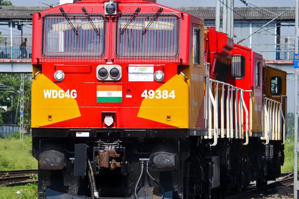 Le plus grand rival de la Chine rêve aussi de pénétrer le marché du train « de demain » et bat un record avec la plus puissante locomotive à hydrogène du monde Le plus grand rival de la Chine rêve aussi de pénétrer le marché du train « de demain » et bat un record avec la plus puissante locomotive à hydrogène du monde