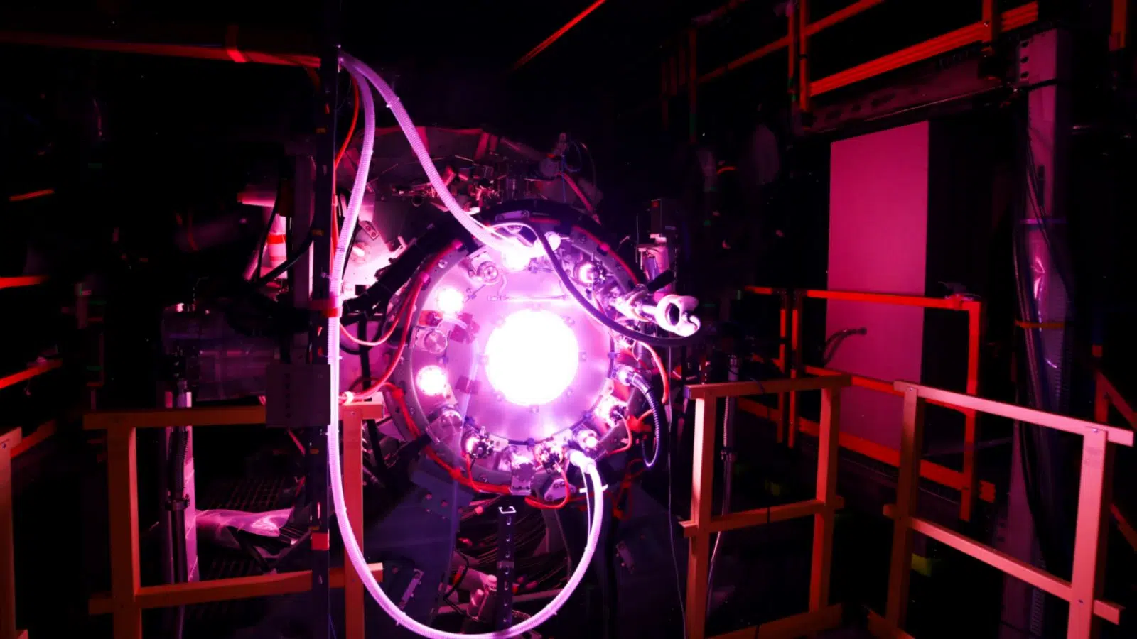 Encore un record mondial dans la fusion nucléaire qui cette fois-ci vient du secteur privé aux Etats-Unis Encore un record mondial dans la fusion nucléaire qui cette fois-ci vient du secteur privé aux Etats-Unis