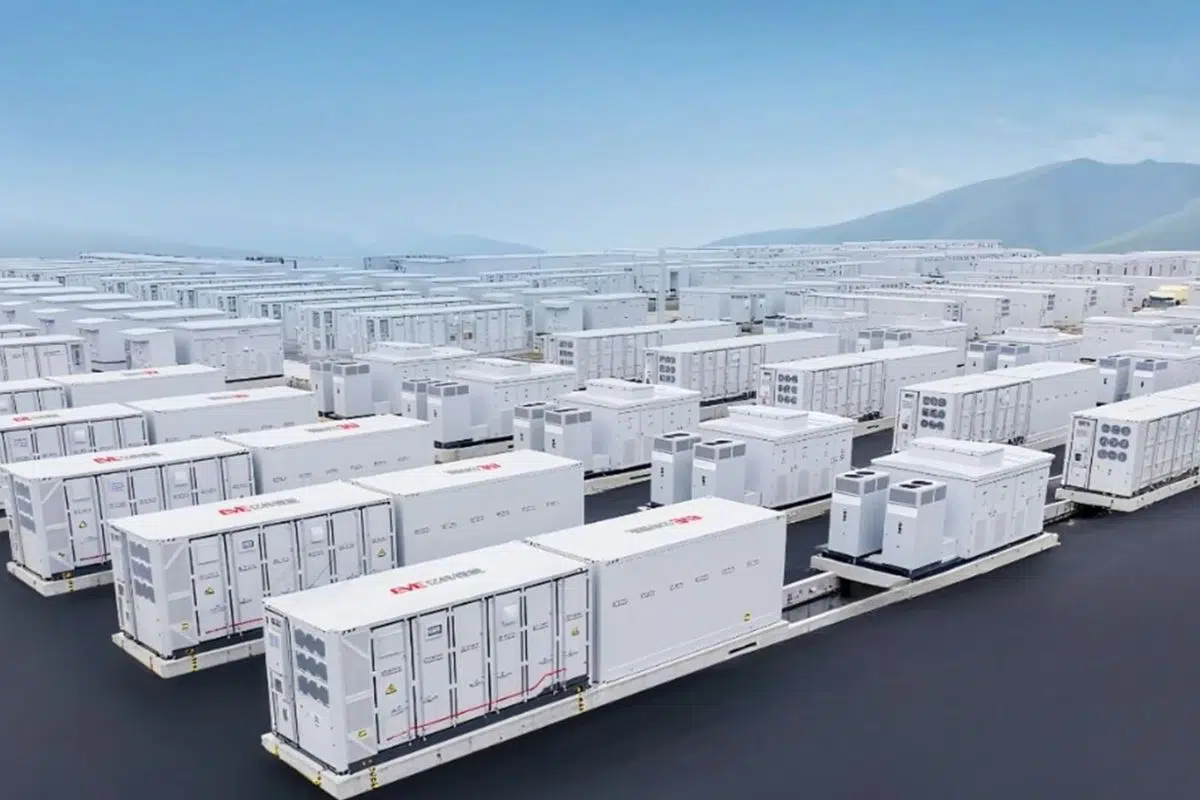 Grande première mondiale dans l'énergie avec ce nouveau « monstre » chinois qui doit répondre au plus grand problème des énergies renouvelables : leur intermittence Grande première mondiale dans l'énergie avec ce nouveau « monstre » chinois qui doit répondre au plus grand problème des énergies renouvelables : leur intermittence