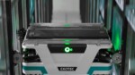 Les robots français d'Exotec franchissent encore un cap en février avec deux nouveaux clients internationaux : Berrang Group et Dosenbach-Ochsner AG