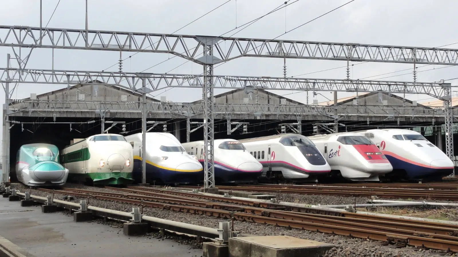 B28 : le train à 320 km/h qui prépare l'Inde à concurrencer le TGV français