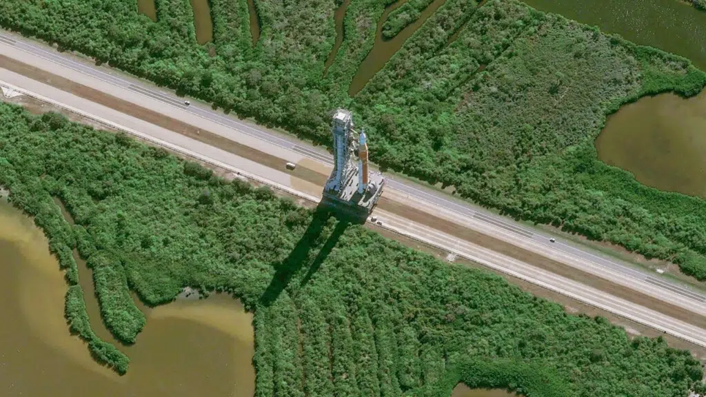 Artemis II va aller plus loin qu'aucun humain n'est jamais allé et ce sera en grande partie grâce au module de service européen développé par Airbus