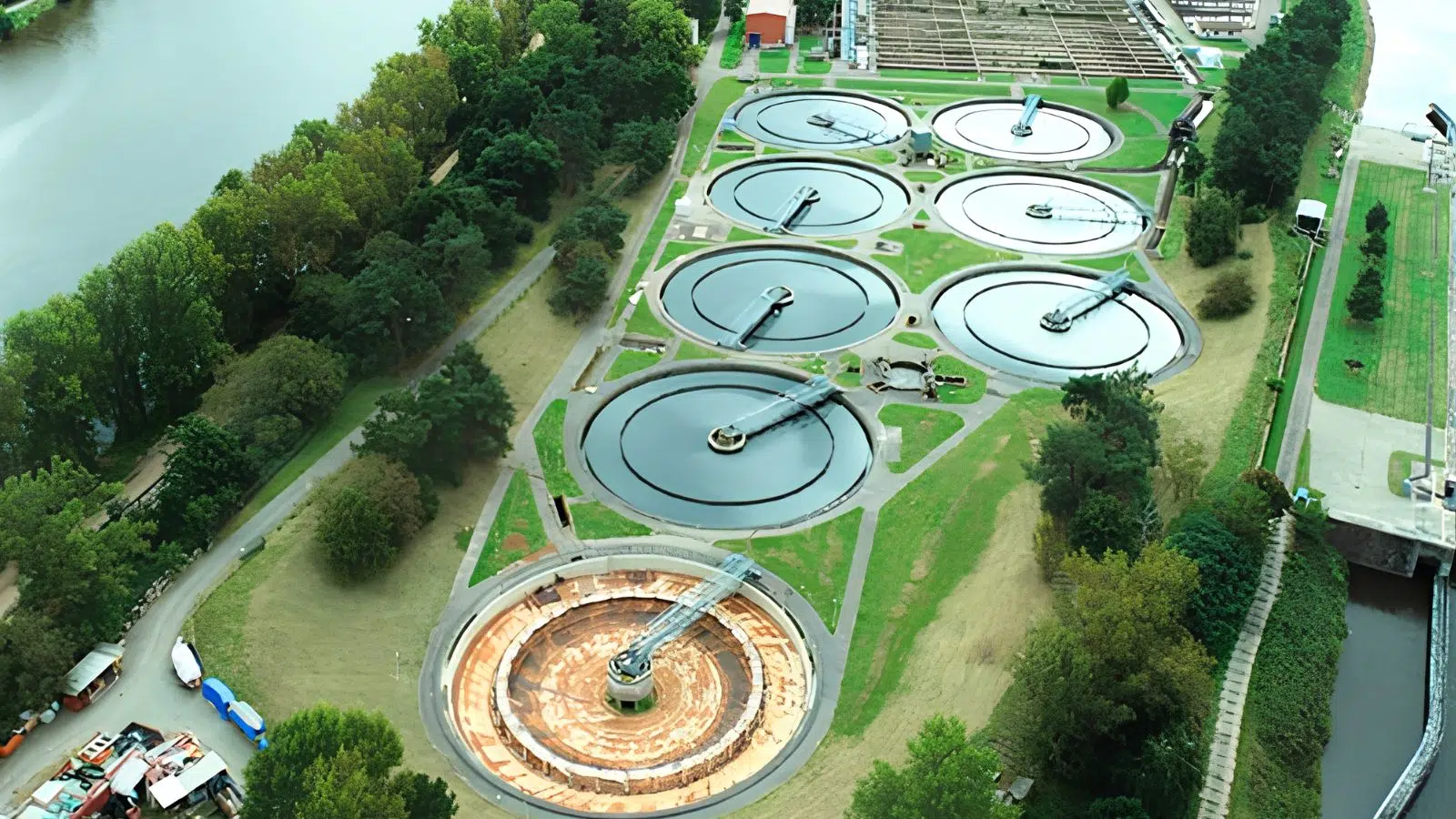 Deux bonnes nouvelles en une semaine pour le géant français de la construction VINCI avec 556 millions d’euros pour deux chantiers en République Tchèque Deux bonnes nouvelles en une semaine pour le géant français de la construction VINCI avec 556 millions d’euros pour deux chantiers en République Tchèque