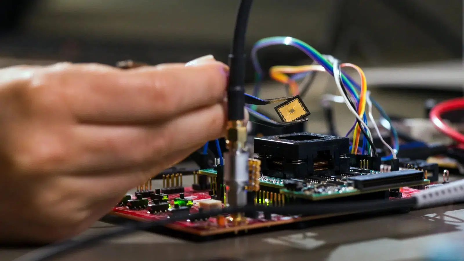 Attaque quantique : le premier processeur Open-Source au monde veut sauver Internet avant l’arrivée des ordinateurs quantiques sur le marché