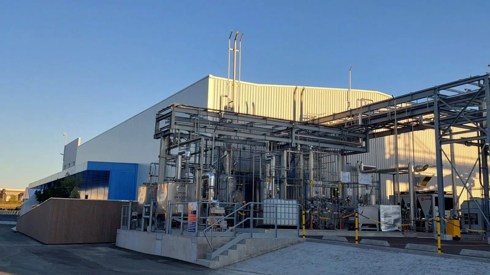 Cette entreprise française veut dominer le goulet d'étranglement de toute la chaine de production des futures voitures électriques : les électrolytes solides