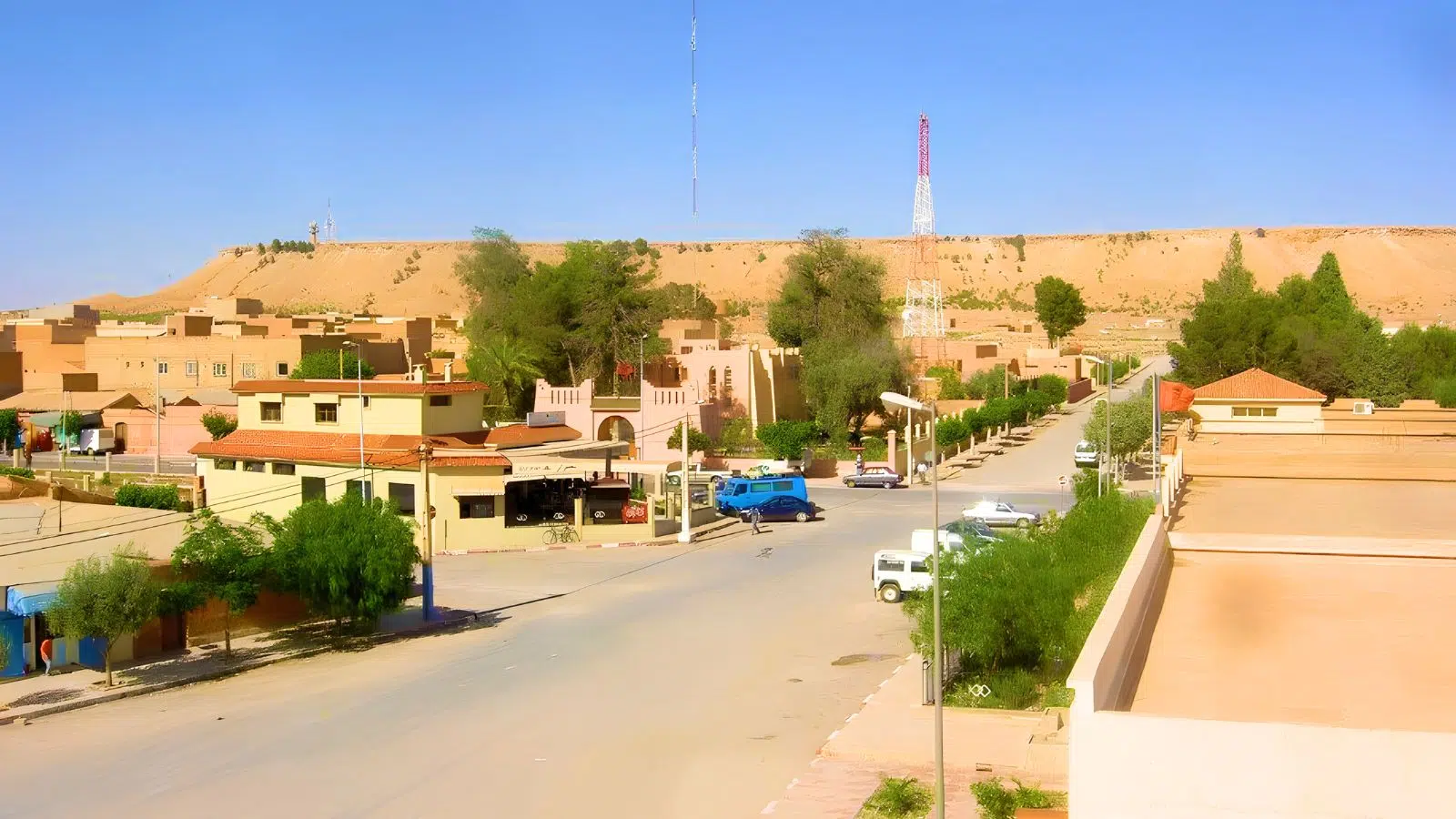 Au Maroc, le français Eiffage va construire quatre centrales solaires pour alimenter le réseau électrique
