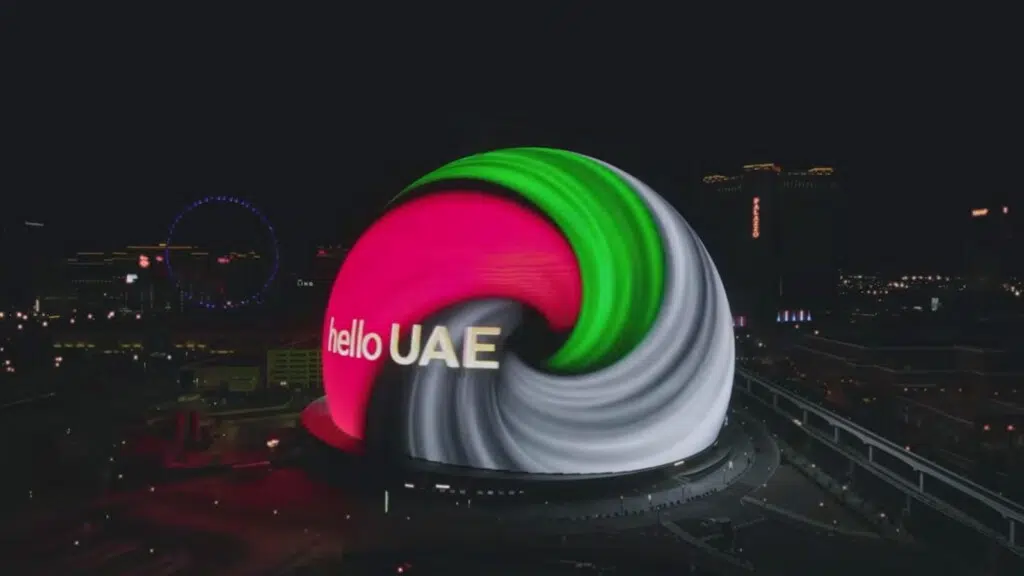 La Sphere de Las Vegas affiche les couleurs émiraties, le 17 octobre 2024.
