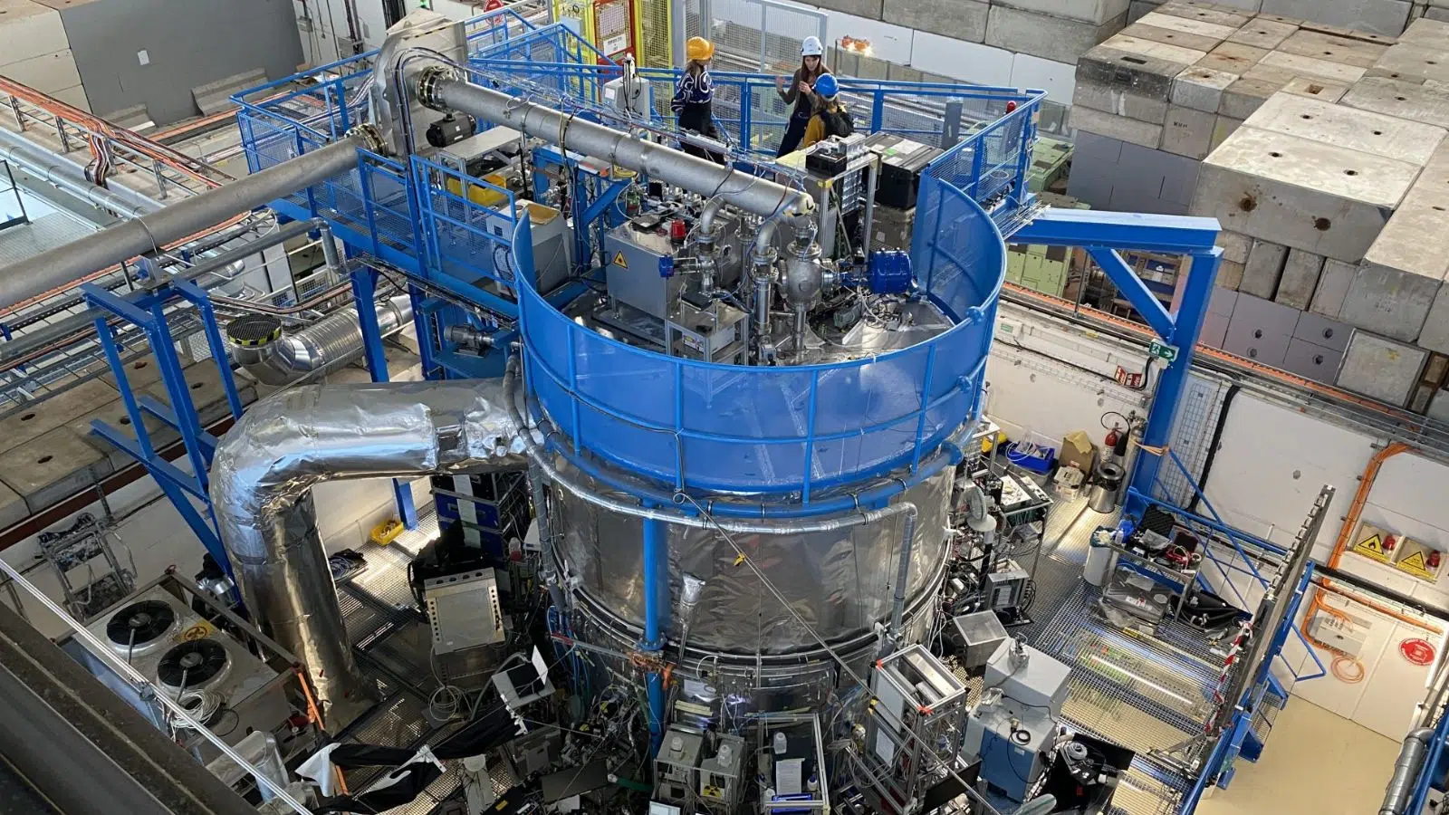 Au CERN, une chambre fabrique des nuages et coince un suspect oublié des modèles climatiques