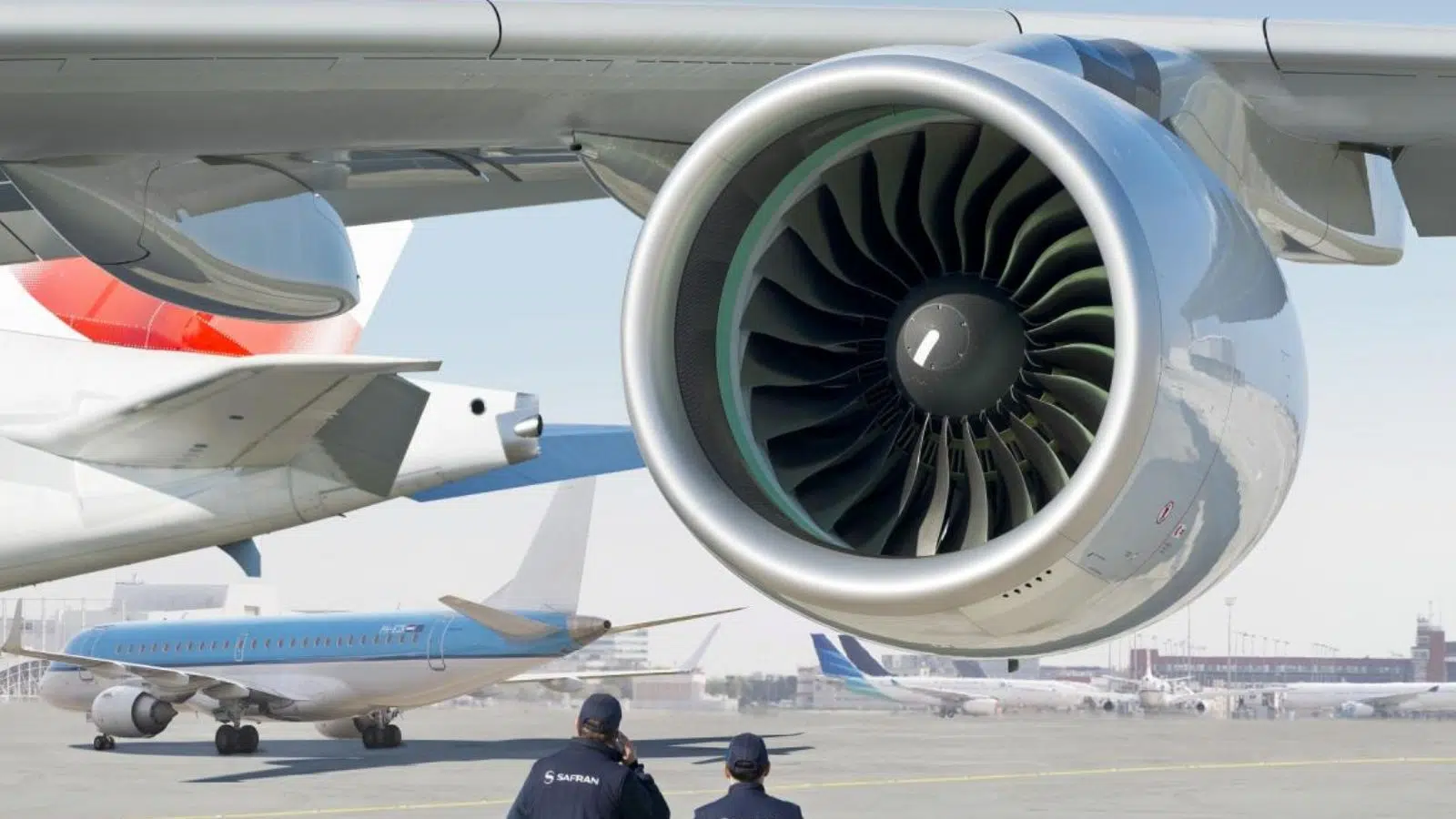 La France célèbre une victoire et tout un modèle industriel grâce à la 5000e nacelle d'A320neo qui vient juste de sortir de l'usine de Safran de Colomiers