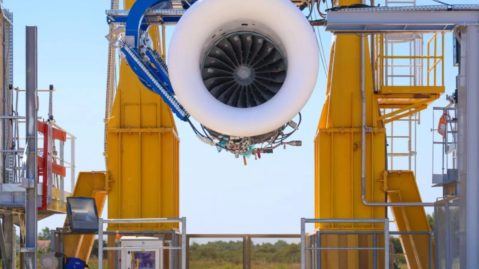 La domination française dans les airs passera par ce nouveau moteur PHILEAS qui aura la lourde tâche d'intégrer la technologie hybride dans nos avions La domination française dans les airs passera par ce nouveau moteur PHILEAS qui aura la lourde tâche d'intégrer la technologie hybride dans nos avions