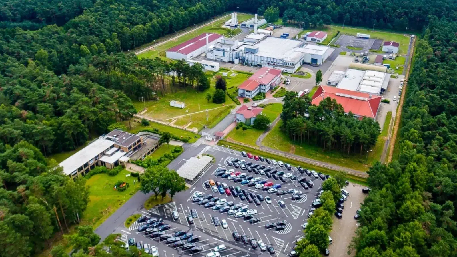 Encore un paradoxe de l'Allemagne qui refuse le nucléaire sur son sol mais produit grâce à la France du combustible pour les vieilles centrales soviétiques