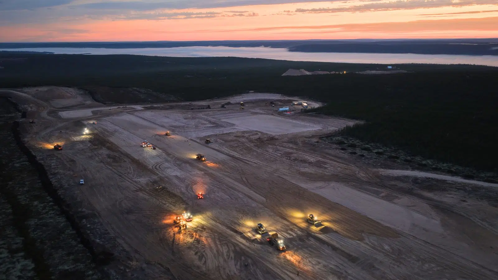 Le Canada lance un projet colossal à 32,5 milliards de dollars dans la région de la Saskatchewan pour continuer son irrésistible ascension sur le marché de l'uranium Le Canada lance un projet colossal à 32,5 milliards de dollars dans la région de la Saskatchewan pour continuer son irrésistible ascension sur le marché de l'uranium