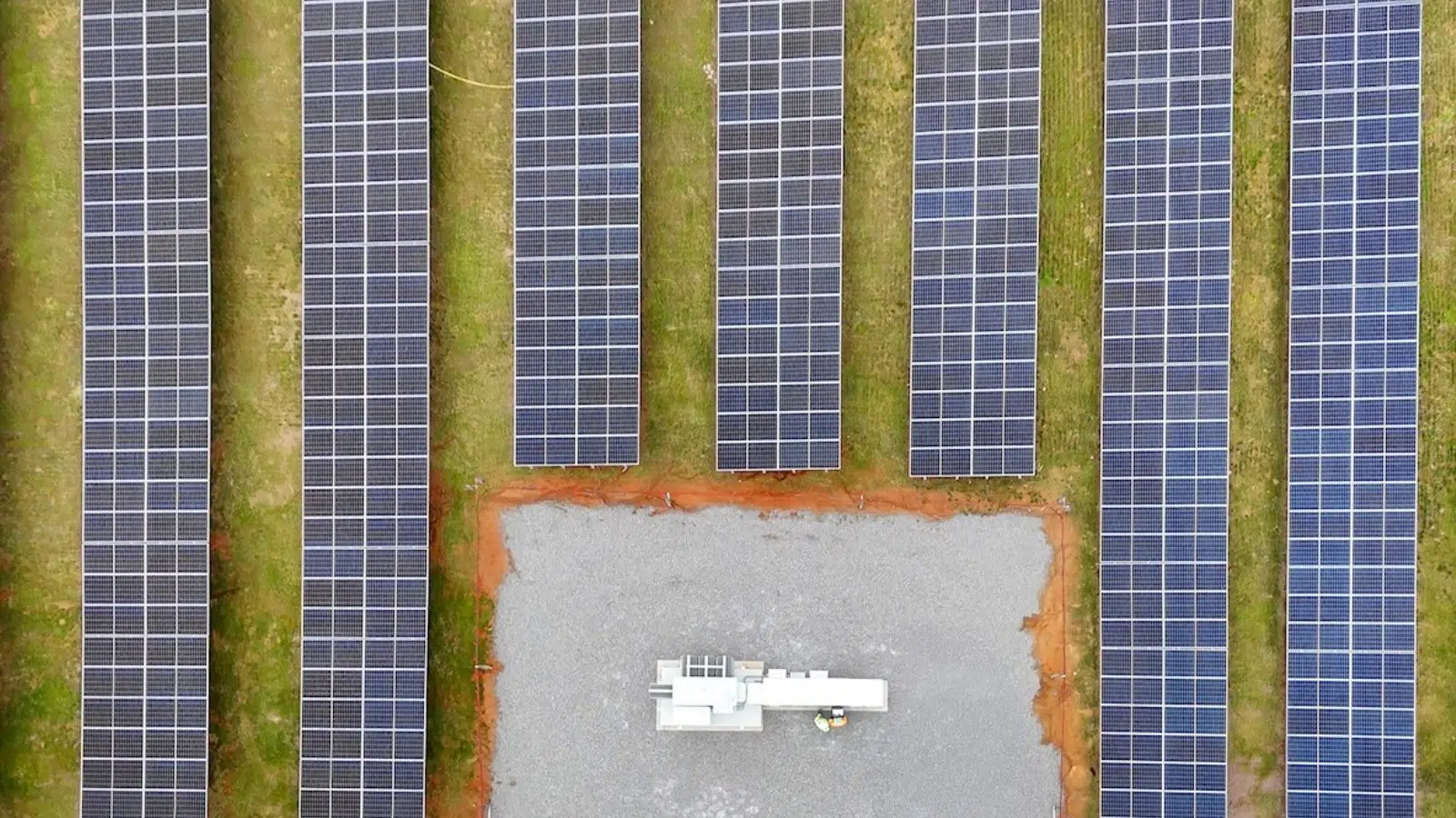 Plus jamais un blackout comme en 2025 ! Ce « phénix » suédo-suisse veut reconquérir le marché stratégique qu’il dominait jadis des onduleurs solaires