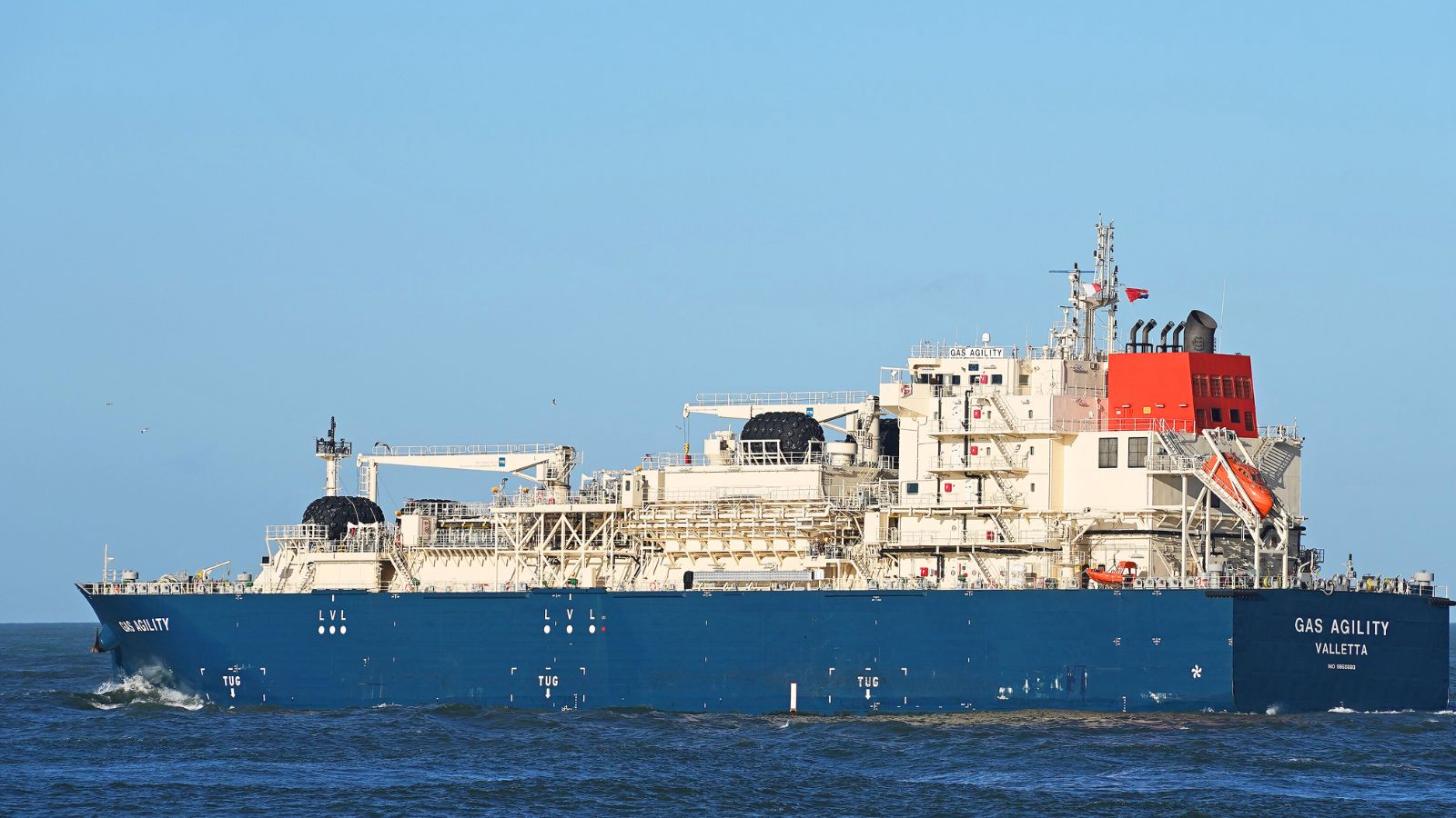 Grande première mondiale pour les Français TotalEnergies et CMA CGM qui vont créer une entreprise verrouillant toute la chaine du GNL à destination des cargos Grande première mondiale pour les Français TotalEnergies et CMA CGM qui vont créer une entreprise verrouillant toute la chaine du GNL à destination des cargos