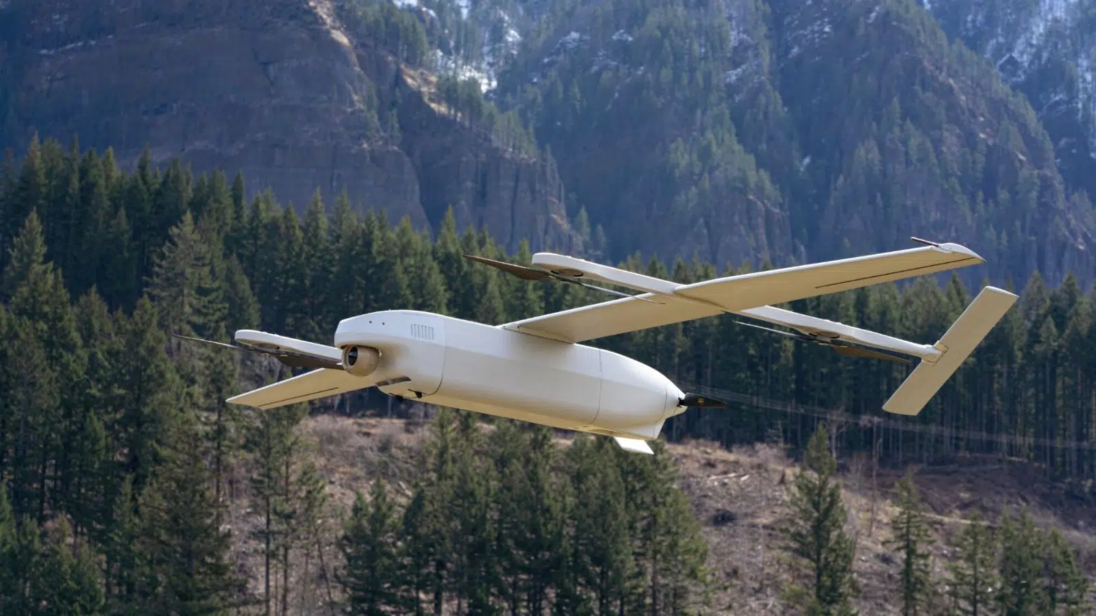 Si l'avion à hydrogène n'est pas près de prendre son envol, ce type d'énergie intéresse en revanche l'armée américaine pour les drones Si l'avion à hydrogène n'est pas près de prendre son envol, ce type d'énergie intéresse en revanche l'armée américaine pour les drones