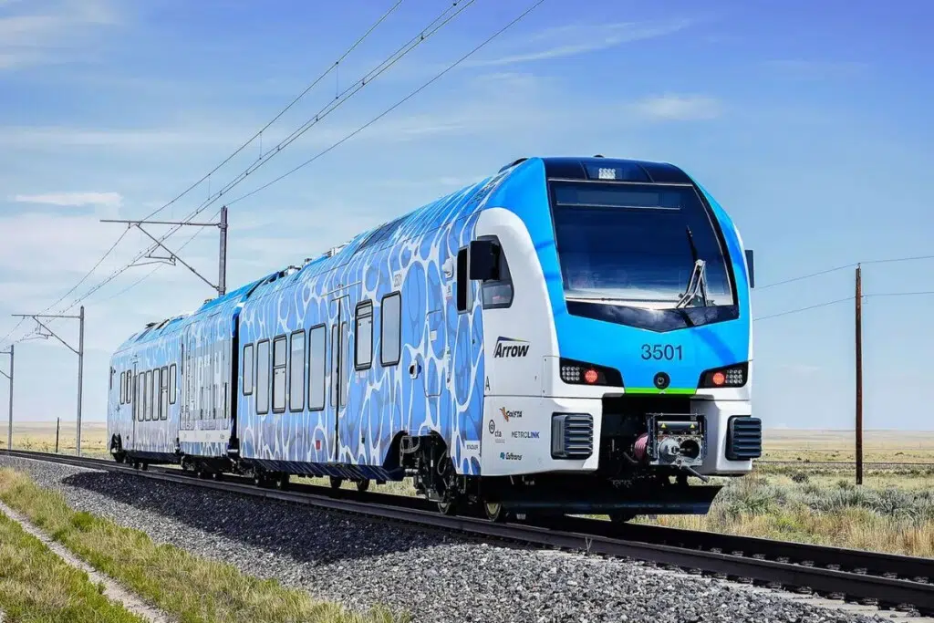 FLIRT ( Fast Light Innovative Regional Train ) - crédit : Stadler