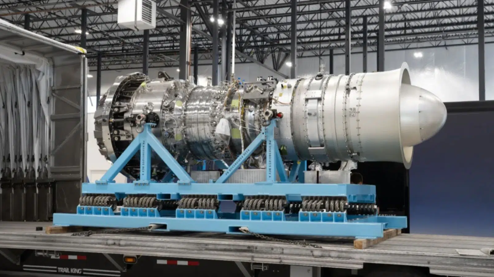 Les Etats-Unis veulent utiliser une turbine d’avion supersonique pour produire l’électricité nécessaire à l’utilisation de leurs centres de données Les Etats-Unis veulent utiliser une turbine d’avion supersonique pour produire l’électricité nécessaire à l’utilisation de leurs centres de données